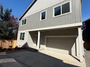 18951 SW Hazelwood Ln, Beaverton, OR 97078