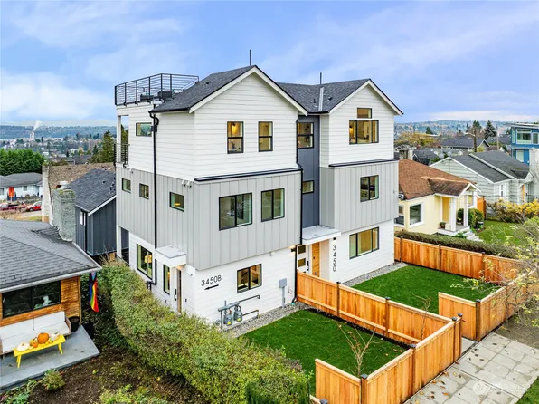 3450 37th Avenue SW #B, Seattle, WA 98126
