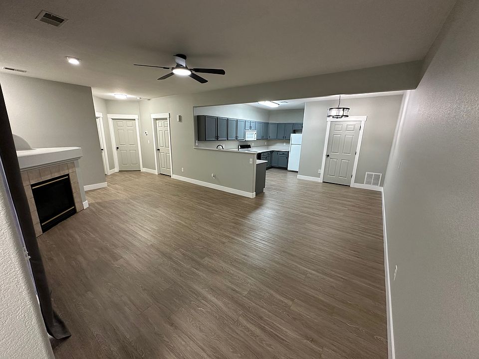 1st image of 5151 W 29th St #502