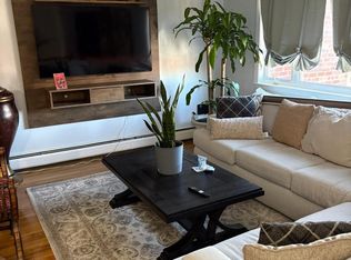 6917 62nd Rd FLOOR 1, Middle Village, NY 11379