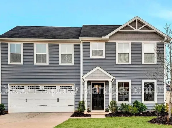 8 Torrington Dr, Greenville, SC 29617