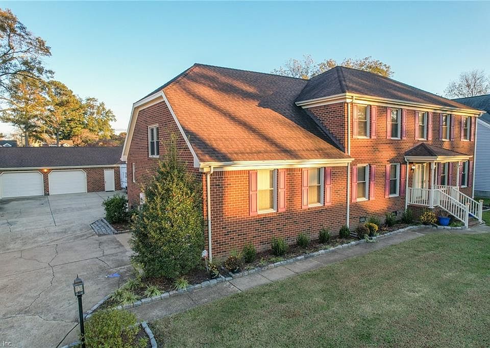 1st image of 1304 Lilac Ave