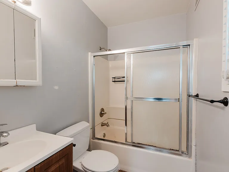 2251 Felspar St — Photo 12