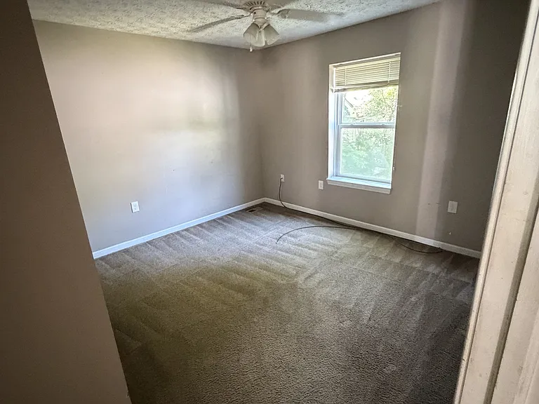 1354 Minnesota Ave — Photo 5