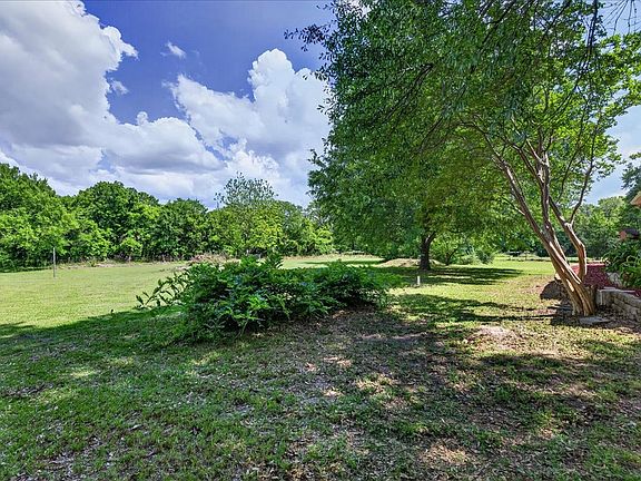 5th image of 6431 Payne Springs Pl