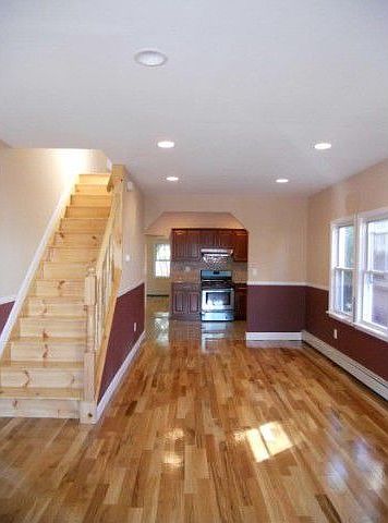 1st image of 11446 141st St