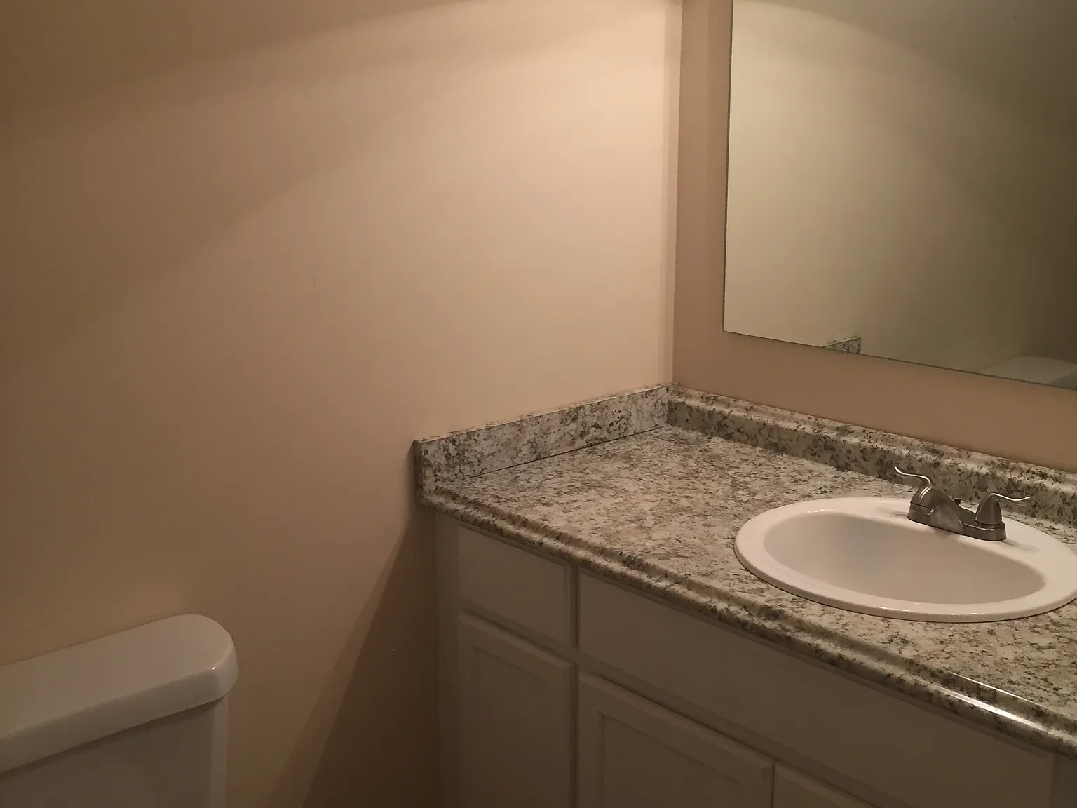 3 bed, 1242 sqft, $1,700 — Photo 4