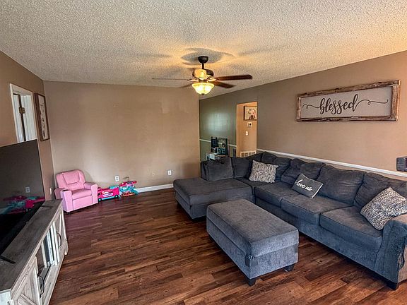 4th image of 508 Pickens St SE