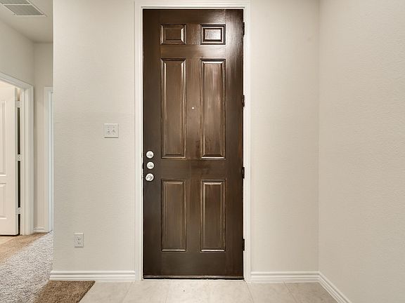 2nd image of 2708 Ryder Ln
