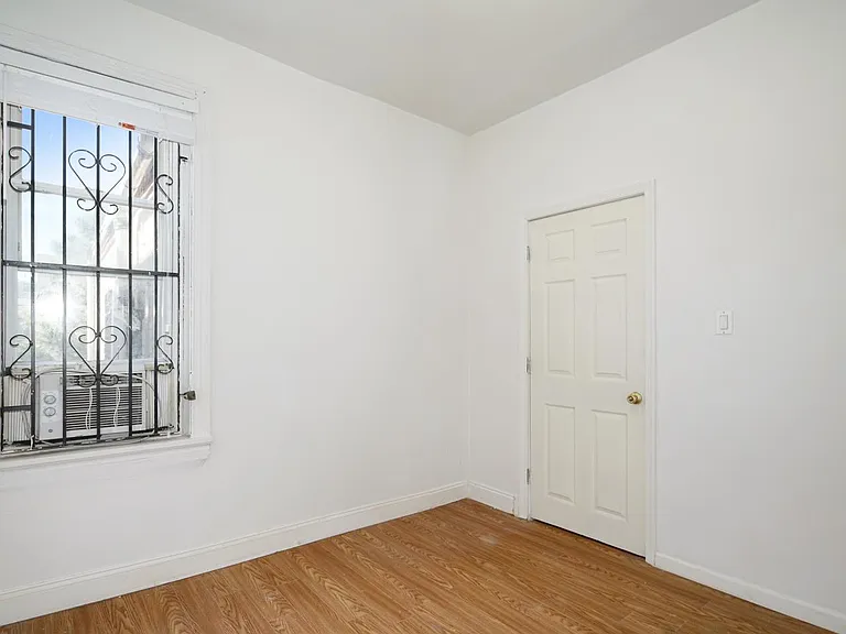 1212 N 24th St — Photo 15