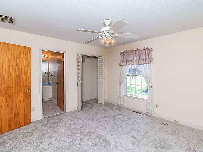 1211 Crisp St — Photo 12