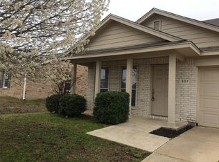 307 Quail Crossing Dr, Sanger, TX 76266