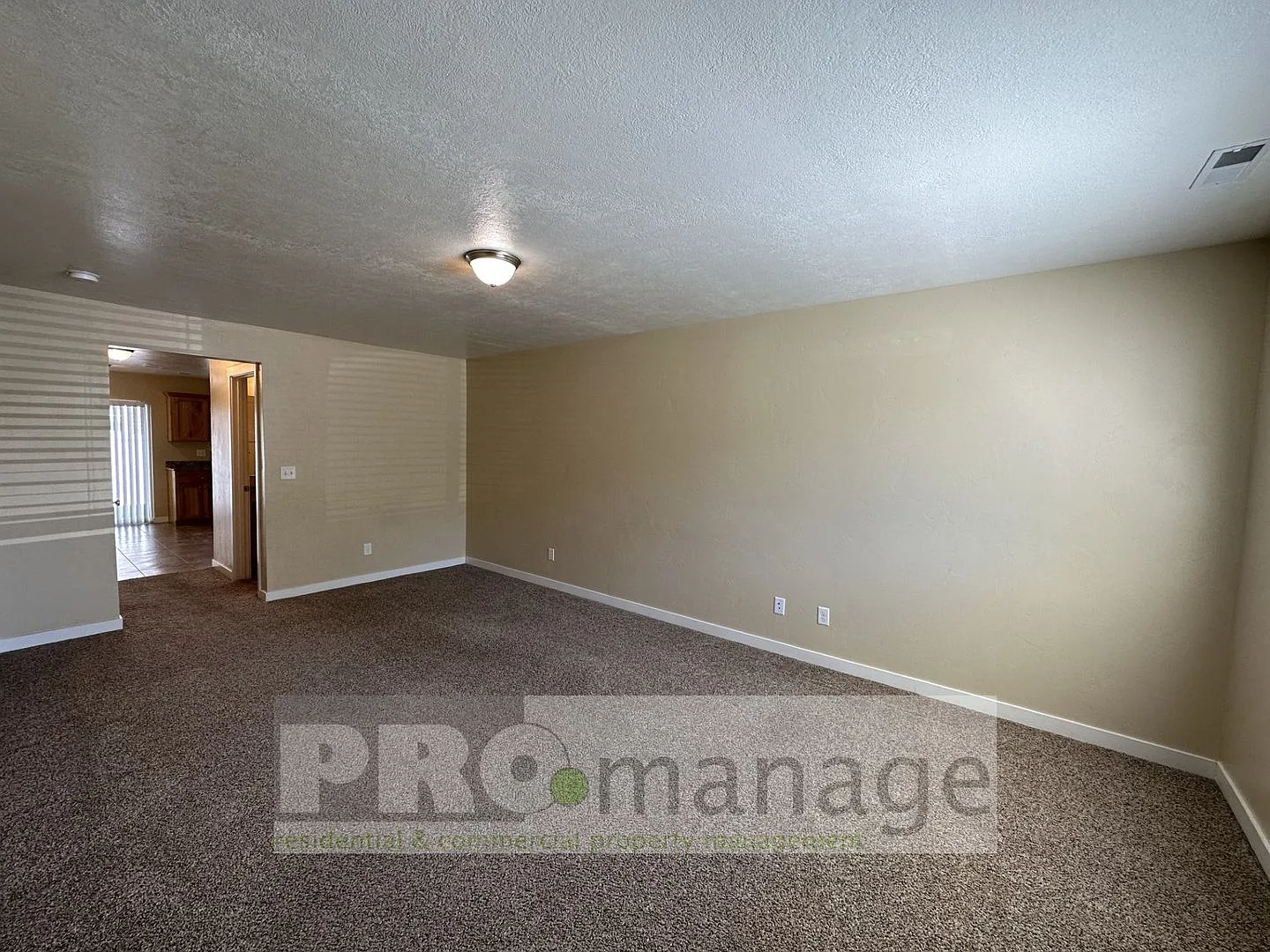 Parkway Place — Photo 3