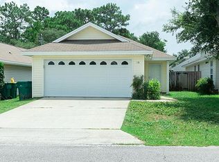 18 2nd St, Shalimar, FL 32579