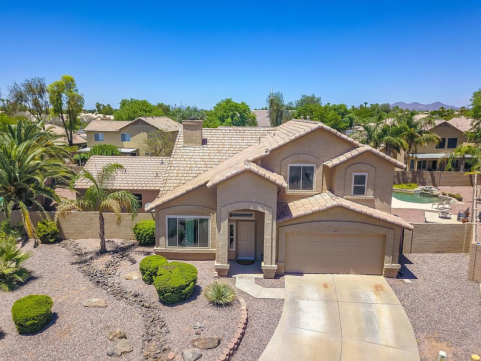1st image of 2638 S 72nd Cir