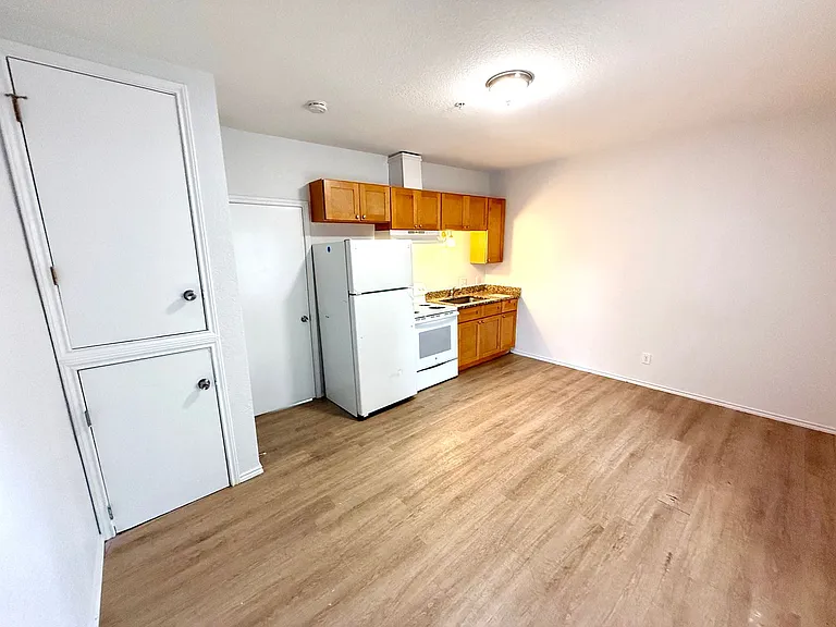 816 Rivas St — Photo 3