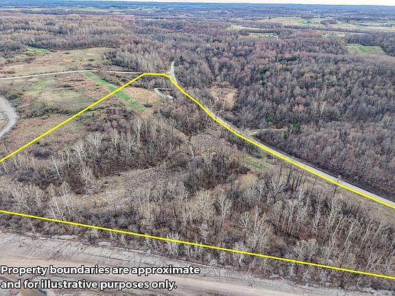 3rd image of 56 Roscoe Rd