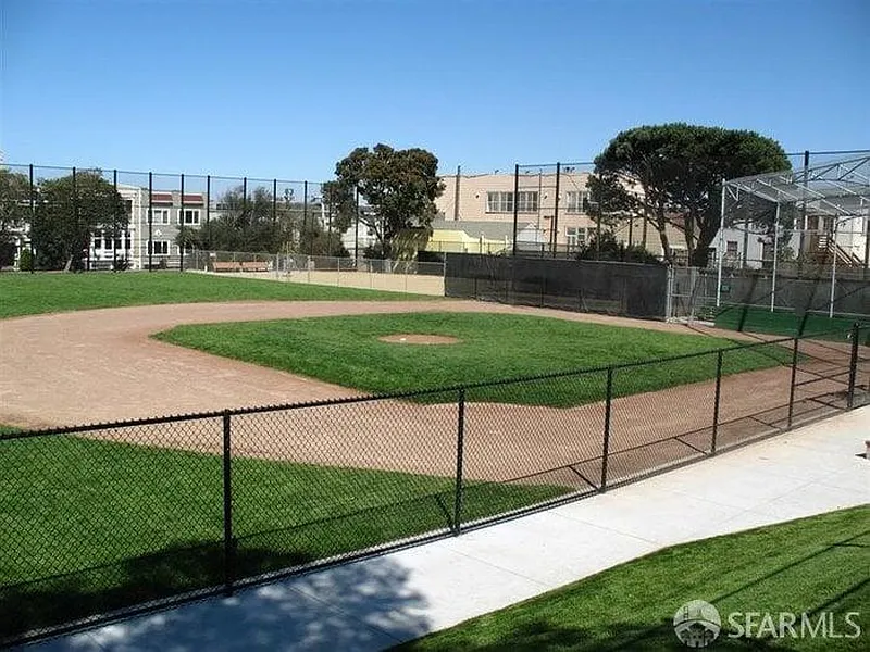 Thumbnail 13