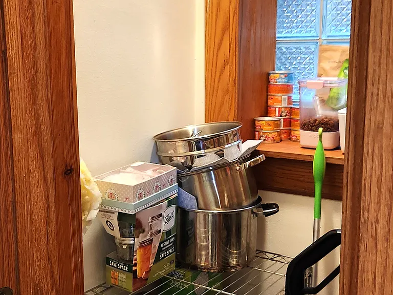 Pantry closet