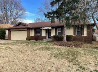 2442 S Delaware Ave, Springfield, MO 65804