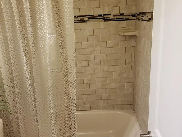 239 Boulevard — Photo 14