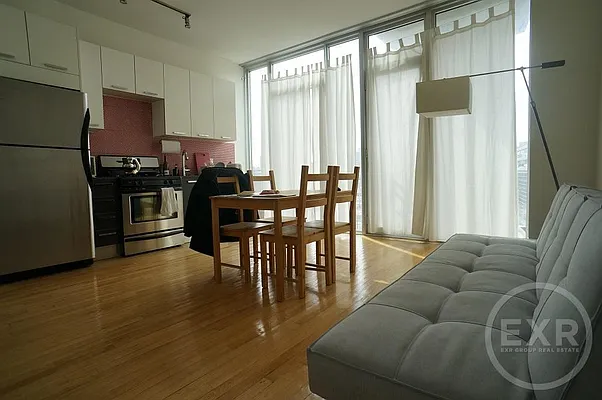 Rented by EXR | media 11