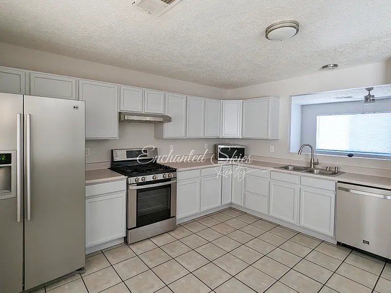 3025 Shelby Meadows Dr NE — Photo 5
