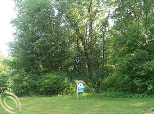 2770 Overview Ct, Howell, MI 48843