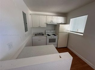 300 SW 4th Ct APT 3, Fort Lauderdale, FL 33315