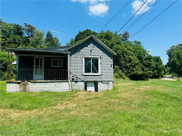257 Harris Rd, Zanesville, OH 43701