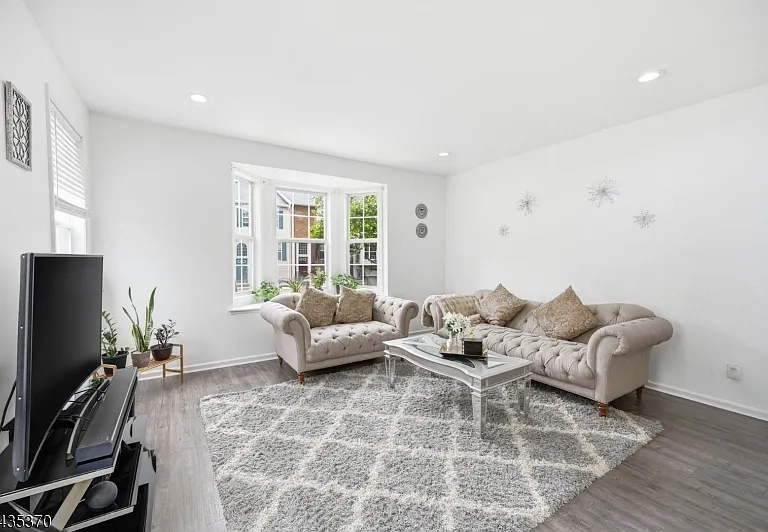 216 Barringer Dr — Photo 20