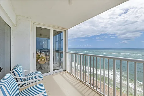 1370 S Ocean Blvd Photo 1