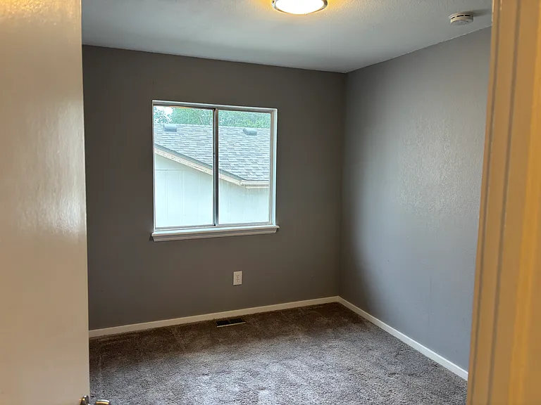3613 S Olathe St — Photo 18