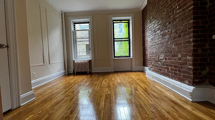 Rented by Voro New York | media 21