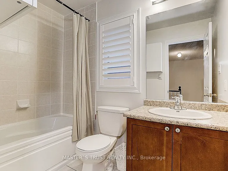 12 Glenbar Gdns — Photo 25