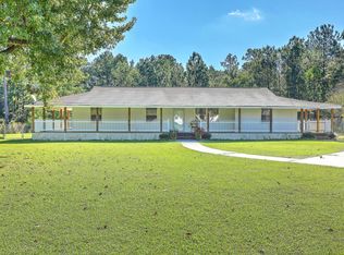 215 Benjamin Dr, Moncks Corner, SC 29461