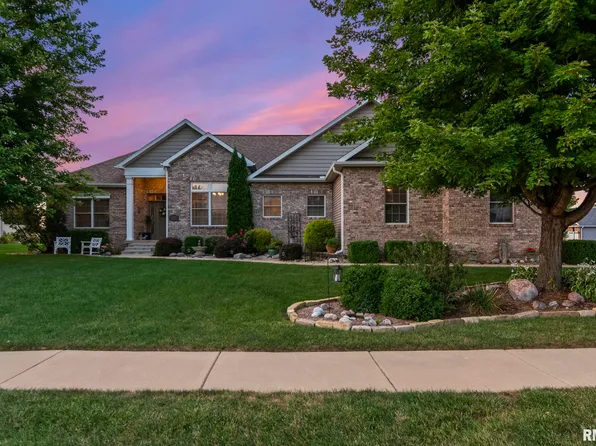 1145 Red Bud Run, Sherman, IL 62684