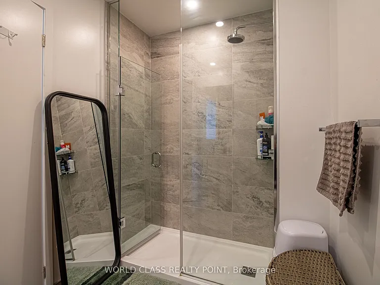 1787 Saint Clair Ave W #906 — Photo 12