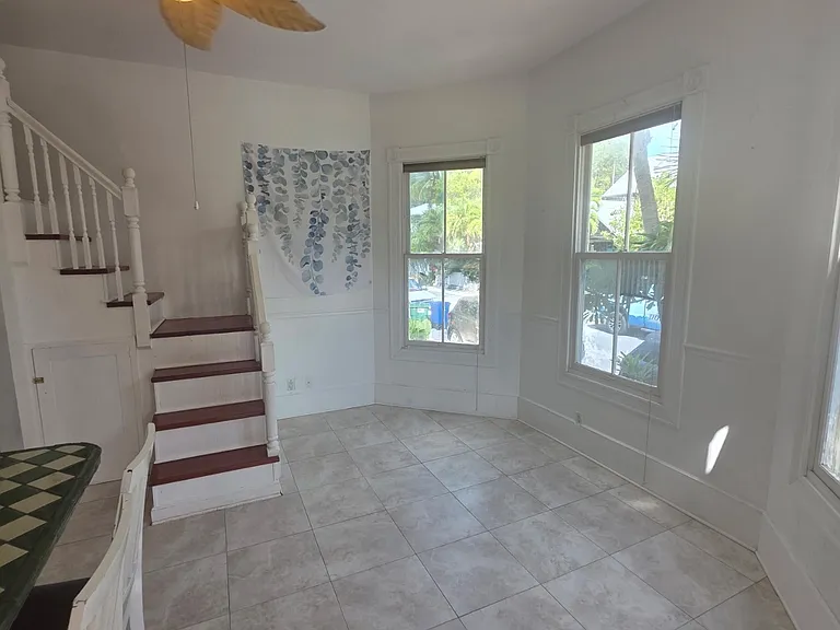 1220 Newton St #2 — Photo 2