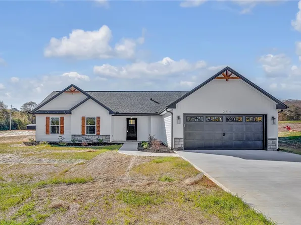 254 Old Fork School Rd, Townville, SC 29689