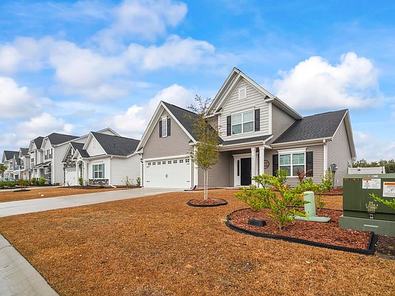 2nd image of 741 Enchantment Loop