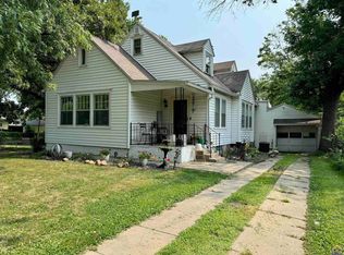 1926 SE Hudson Blvd, Topeka, KS 66607