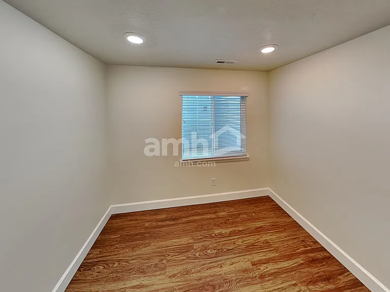 2983 Sout Village Drive — Photo 20