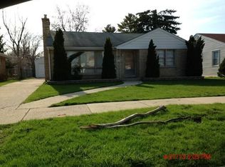 2236 Walnut St, Waukegan, IL 60087