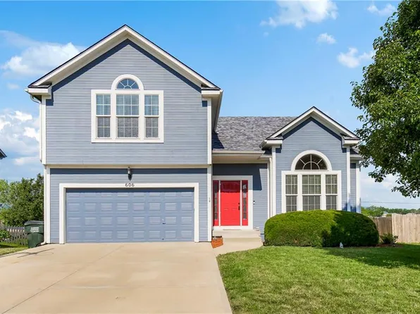 606 N Poplar St, Gardner, KS 66030