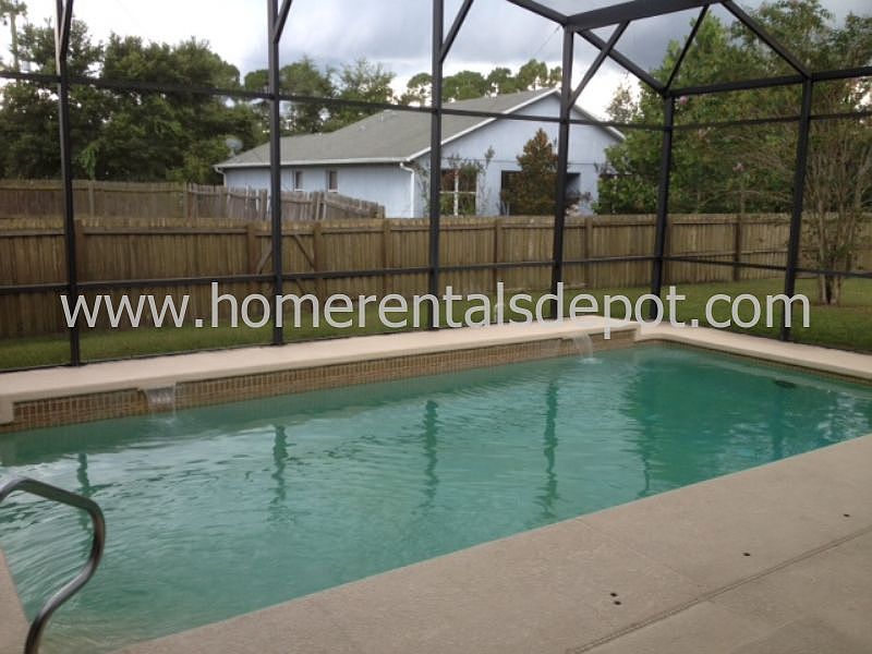 2nd image of 6490 Fig Leaf St