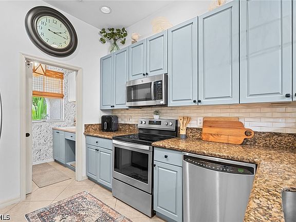 2nd image of 10144 N Silver Palm Dr