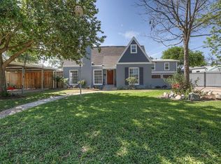 606 Avenue Of Oaks St, Houston, TX 77009