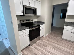 276 Old Loudon Rd #29CE5BBF4, Latham, NY 12110