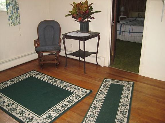 Den or 4th bedroom